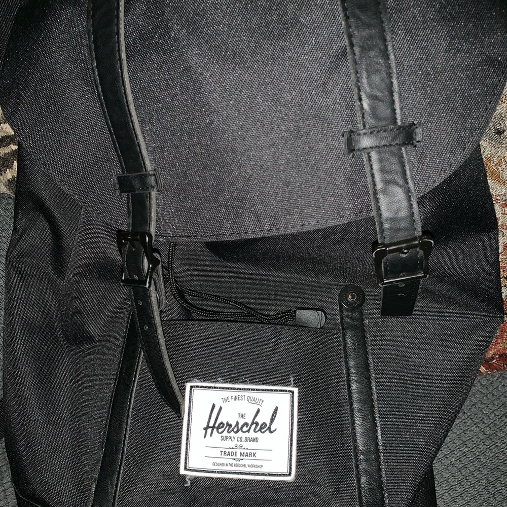 Herschel Retreat bookbag